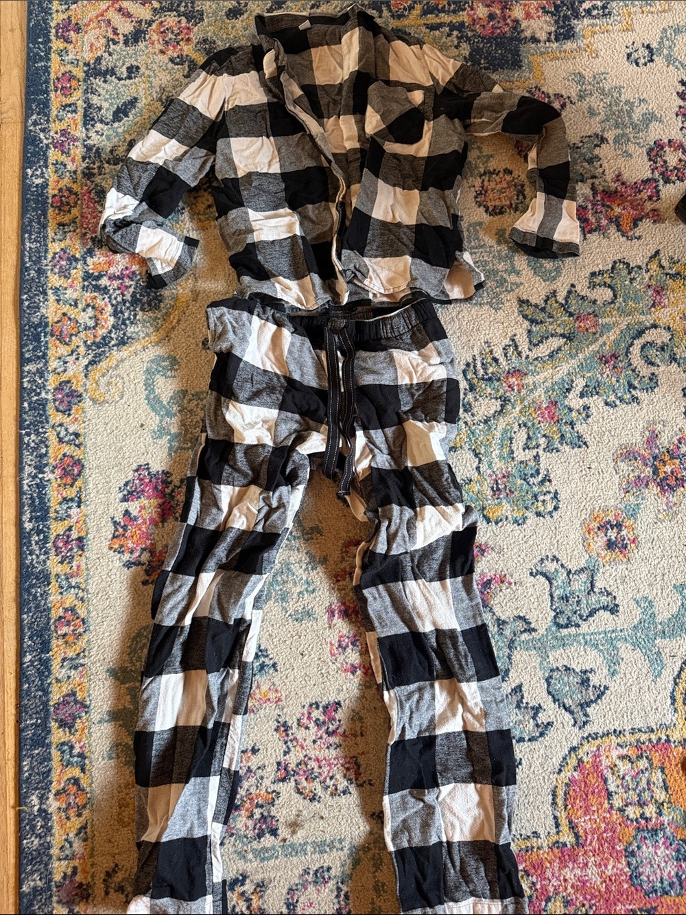 Old Navy Black and White Buffalo Check Pajama Set